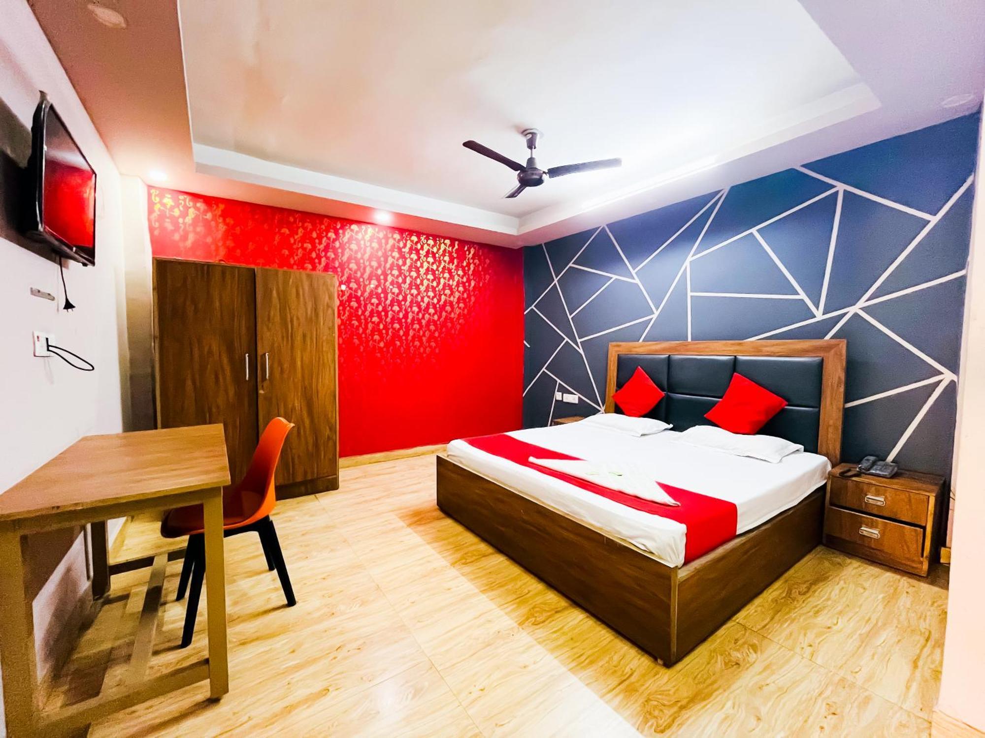 Hotel Classic - Nizamuddin Dargah New Delhi